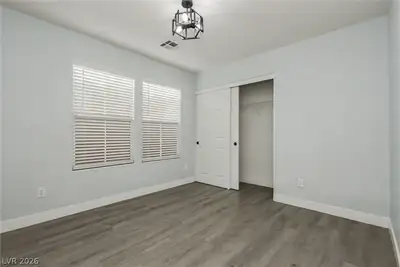 6924 Ghost Ranch Avenue Bedroom