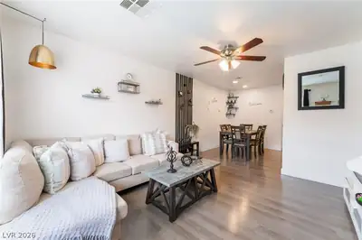 2207 Sleepy Court Living Room