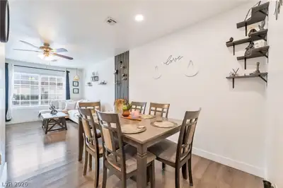 2207 Sleepy Court Dining Area