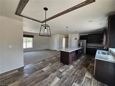 6360 Conestoga Parkway Kitchen