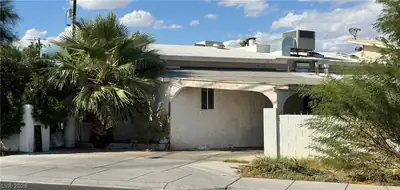 4624 East Desert Inn Road, Las Vegas, NV 89121 Front of Structure