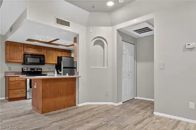 3550 Bay Sands Drive 2096 