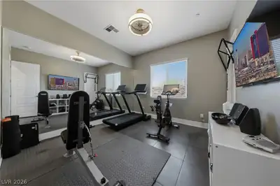 302 Shaded Canyon Drive Bedroom