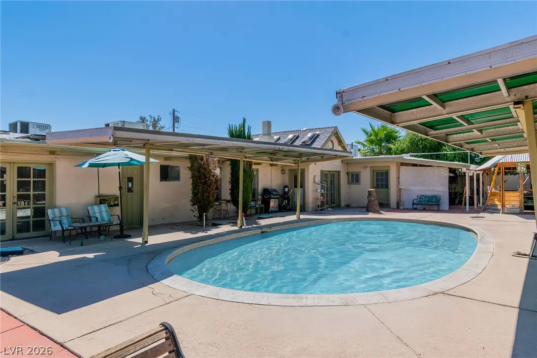 1567 Shadow Mountain Place