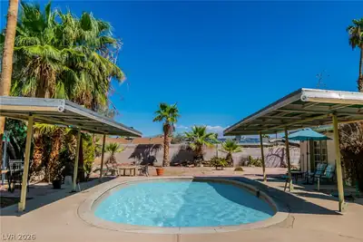 1567 Shadow Mountain Place Pool