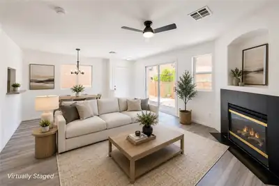 4044 Rocky Beach Drive Living Room