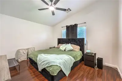 5528 Raven Creek Avenue Primary Bedroom