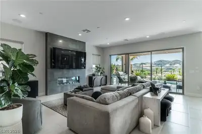 21 Faro De Marbella Court Living Room