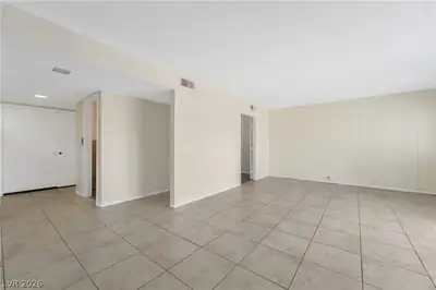 3047 Plaza Street Living Room