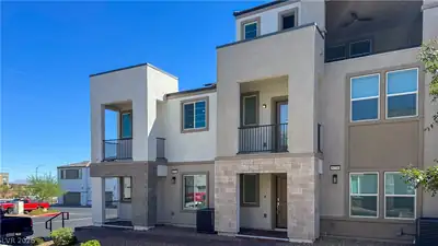 5731 Whimsical Street 