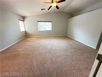 545 NEWBERRY SPRINGS Drive Bedroom