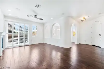 11182 CORSICA MIST Avenue Living Room