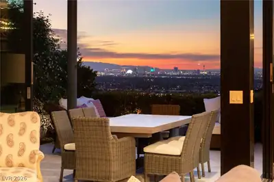 1228 Starview Peak Court Patio