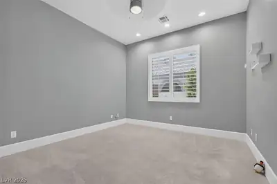 2279 Candlestick Avenue Bedroom