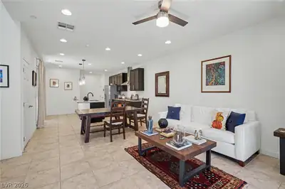 36 Kimberlite Drive 