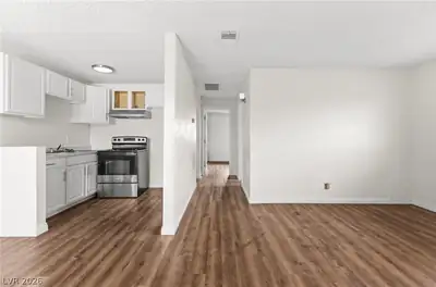 304 Orland Street 41 