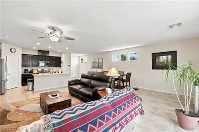 1309 Paseo Del Oso Lane Living Room