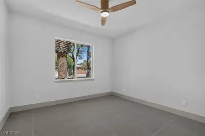 1504 Silver Oaks Street Bedroom