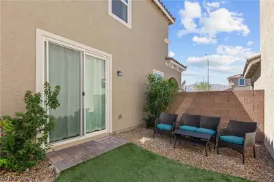 1135 Frye Mesa Avenue Patio