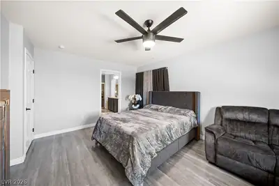 9420 Logan Ridge Court Primary Bedroom
