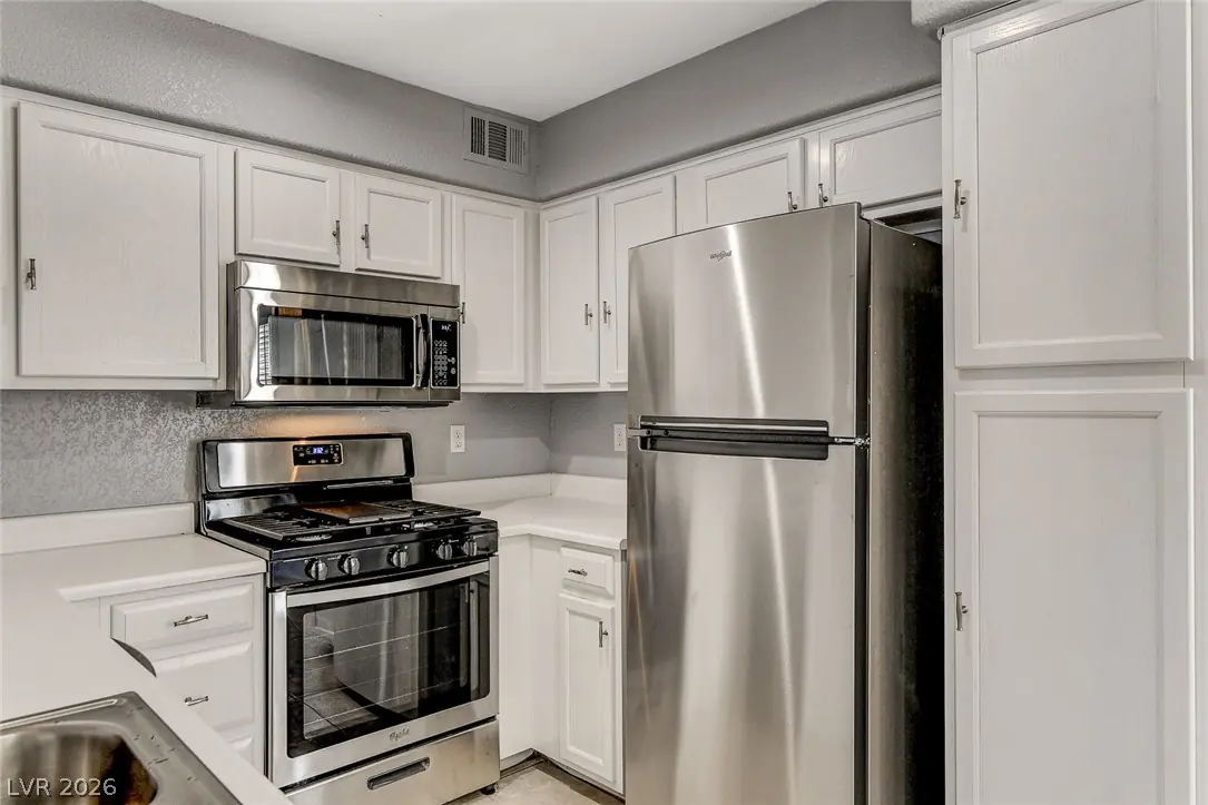 3120 Tarpon Drive 101