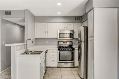 3120 Tarpon Drive 101 