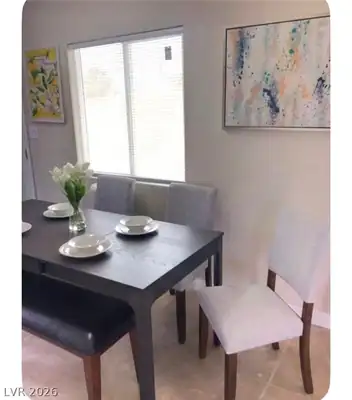 4517 Alta Drive Dining Area
