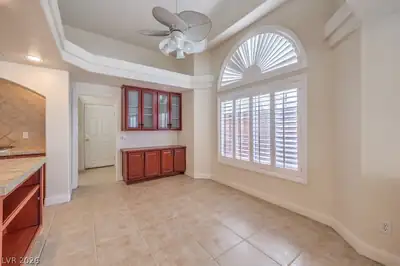 6299 PALE PAVILION Avenue Dining Area