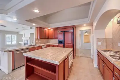 6299 PALE PAVILION Avenue Kitchen