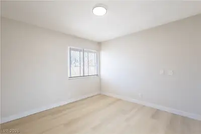 1405 Vegas Valley Drive 49 Bedroom