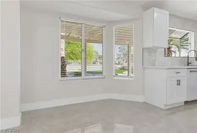 2920 Crown Ridge Drive Dining Area