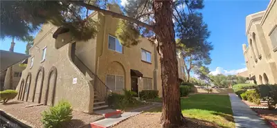 5081 Pioneer Avenue 204 Las Vegas, NV 89146