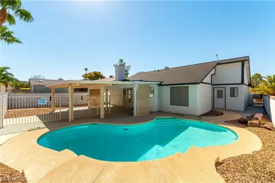 826 Anchor Drive, Henderson