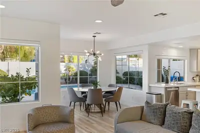 38 Diplomat Court 