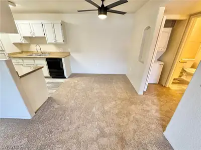 3318 North Decatur Boulevard 2093 Dining Area