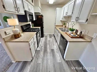 3318 North Decatur Boulevard 2093 Kitchen