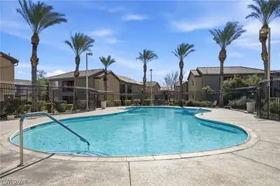 6868 Sky Pointe Drive 1073 Pool