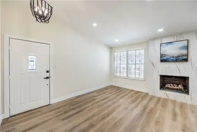 4370 Lariat Drive Living Room