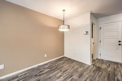 7377 Philip Cove Street Dining Area