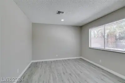 5532 Ramillete Road Bedroom