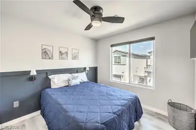 7313 Sunray Point Street Bedroom