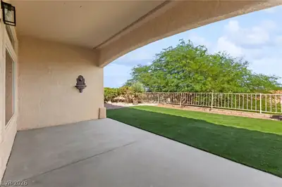 10701 Back Plains Drive Patio