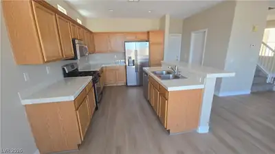 6940 Caspian Tern Street Kitchen