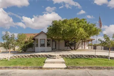 7295 North Torrey Pines Drive Las Vegas, NV 89131