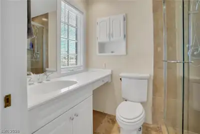 548 Tam O Shanter, Las Vegas, NV 89109 Primary Bathroom
