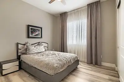 52 Thorn Creek Street Bedroom