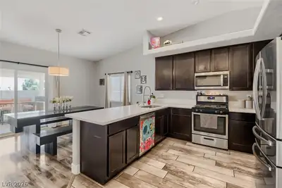 5218 Willowdale Court Kitchen
