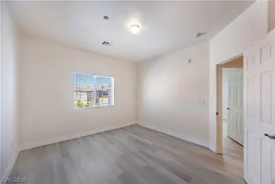 10443 Alpine Edge Avenue Primary Bedroom
