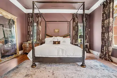 19 Eagles Landing Lane Bedroom