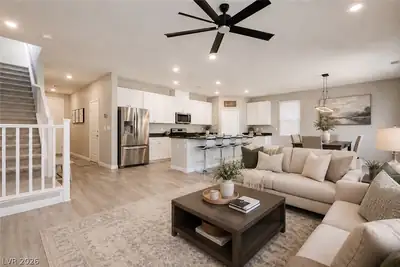882 Cherry Glen Place Living Room